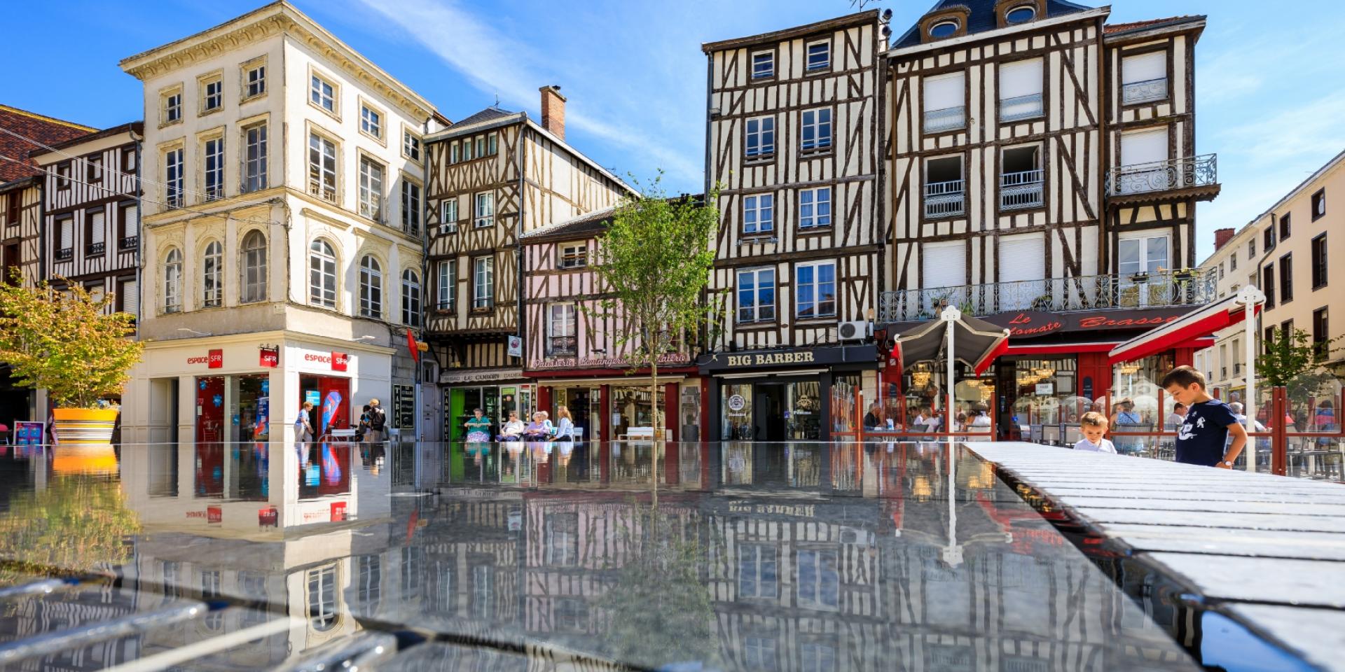 Luxair Chalons Office in France